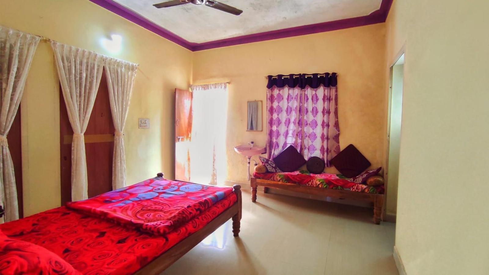 Royal Palm Homestay Madikeri Exterior foto